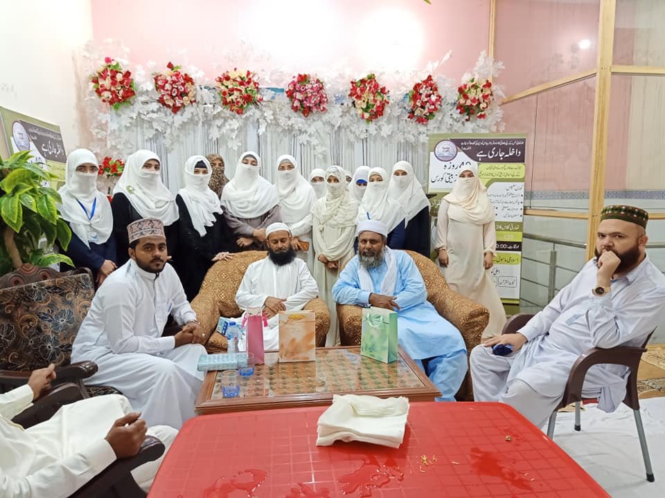 Group photo at Nasiha Tul Quran ceremony